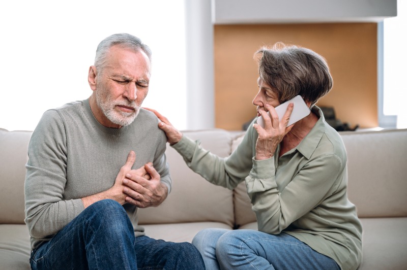 Cardiac Solutions Explains Panic Attack Vs Heart Attack Symptoms